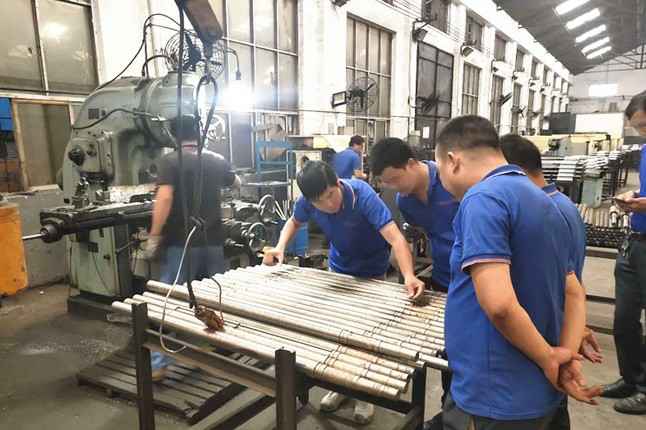 好博官方版网站登录入口-好博(中国)每周对各个工序进行质量监督检验的现场。